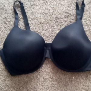 Victoria's Secret Pink wear everywhere lightly lined t-shirt bra 40DD
